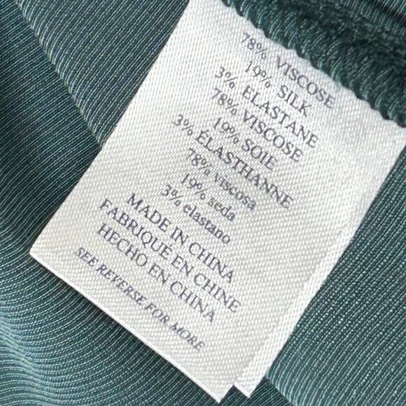 Faherty Silk Velvet Emerald Green V-Neck Blouse Stretch Naomi Sz M - Picture 11 of 11